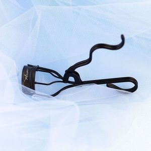 New Plume Science Curl & Lift Lash Curler